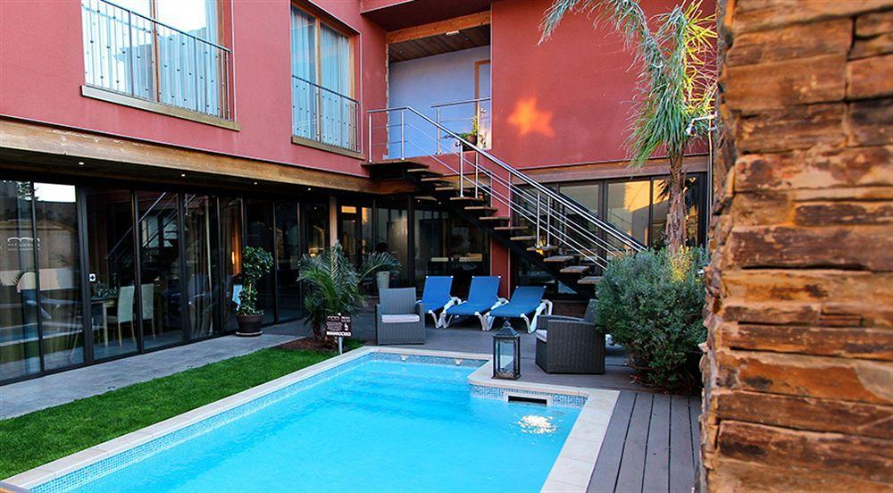 Hotel La Placa Garriguella Eksteriør billede