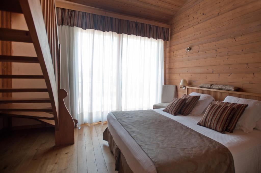 Hotel La Placa Garriguella Værelse billede